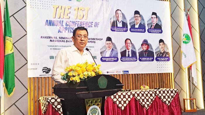 Perpustakaan UINSSC Ikut Berpartisipasi dalam Gelar The 1st Annual Conference of APPTIS 2025 di Malang